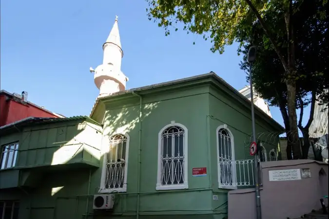 Serhazin Süleymanağa Cami kapak fotoğrafı