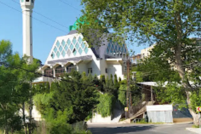 Esma-ül Hüsna Cami kapak fotoğrafı