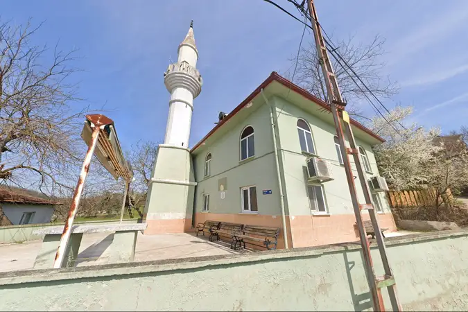 Göllü Mahallesi Cami kapak fotoğrafı