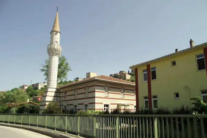 Hoca Mahmut Bayram Cami kapak fotoğrafı
