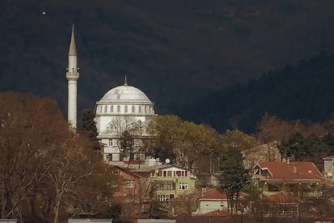 İşçievleri Cami kapak fotoğrafı