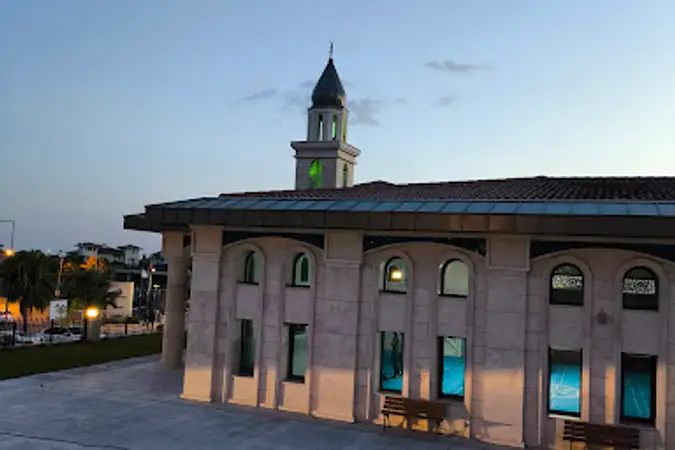 Deniz İstanbul Cami kapak fotoğrafı