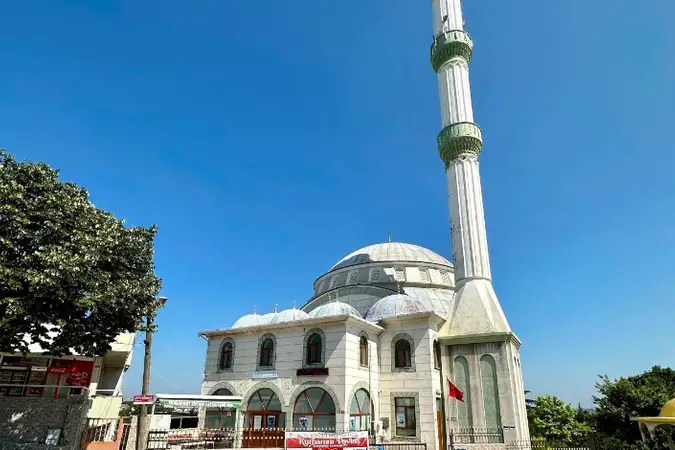 Fenerkent Zeynep Hatun Cami kapak fotoğrafı