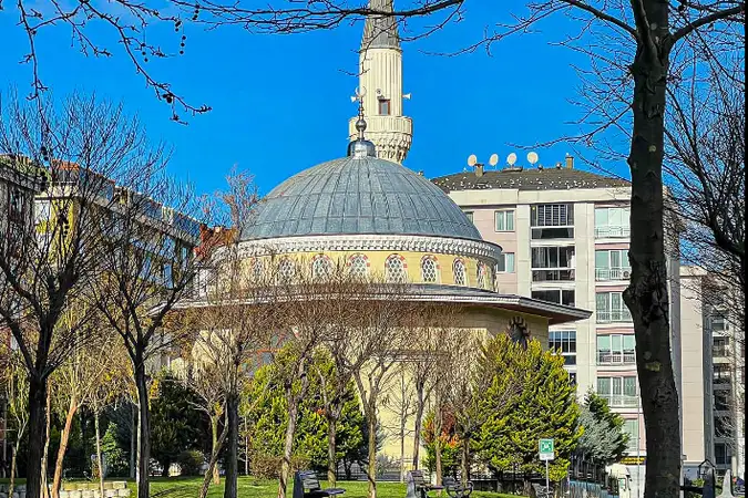 Mustafa Efendi Cami kapak fotoğrafı