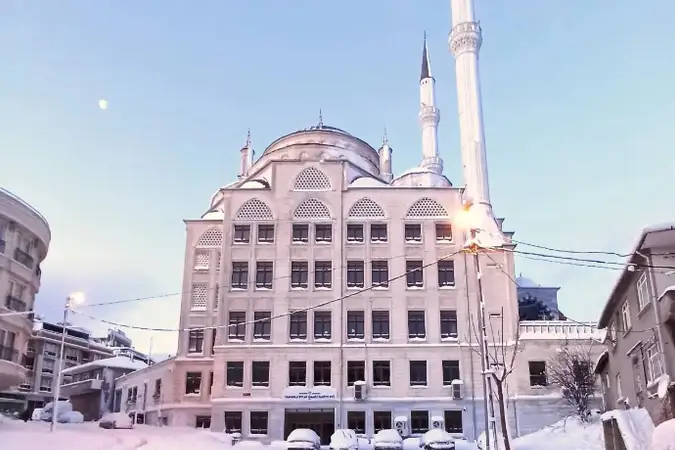 Yakuplu Evlat Cami kapak fotoğrafı