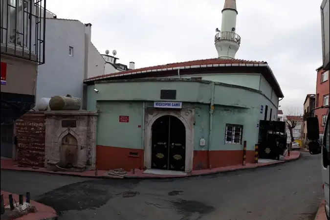 Keçeçipiri Cami kapak fotoğrafı