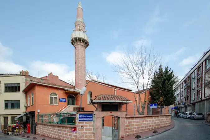 Kiremitçi Ahmet Cami kapak fotoğrafı