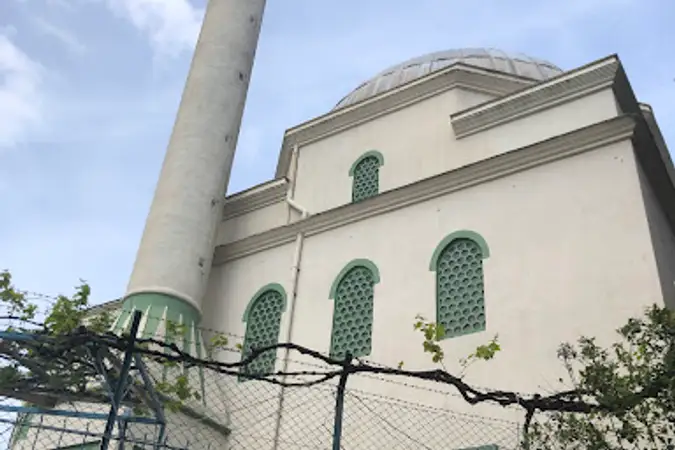 Sururi Mehmet Cami kapak fotoğrafı