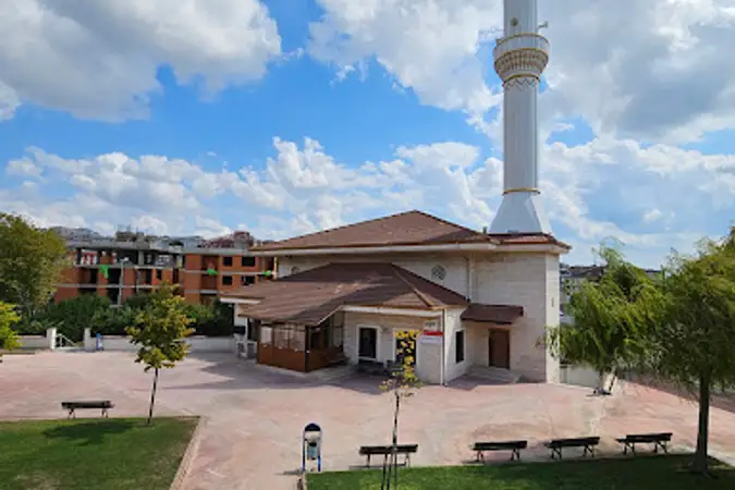Hz. Osman Cami kapak fotoğrafı