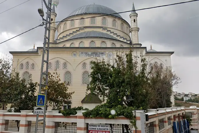 Zeynel Abidin Yeni Cami kapak fotoğrafı