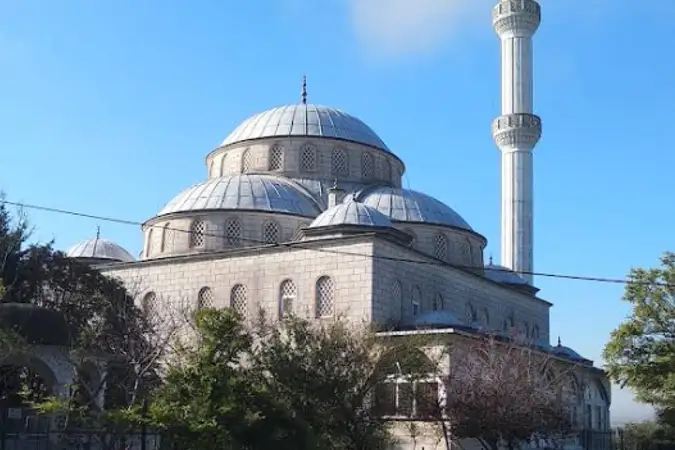 Alemağ Sırapınar Köyü Cami kapak fotoğrafı