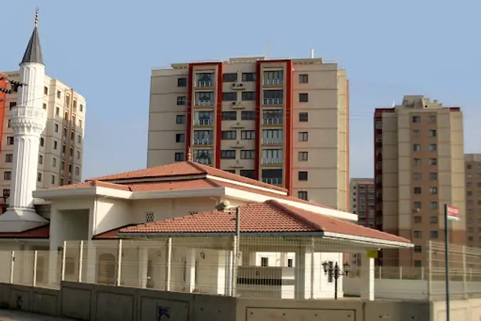 Alemdağ Emlak Konut Cami kapak fotoğrafı