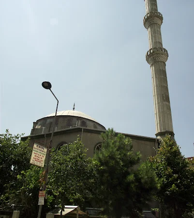 Cabir Bin Abdullah Cami kapak fotoğrafı