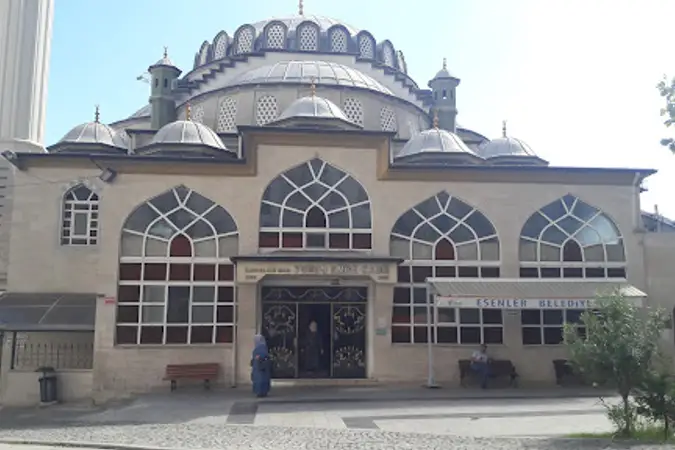 Yunus Emre Cami kapak fotoğrafı