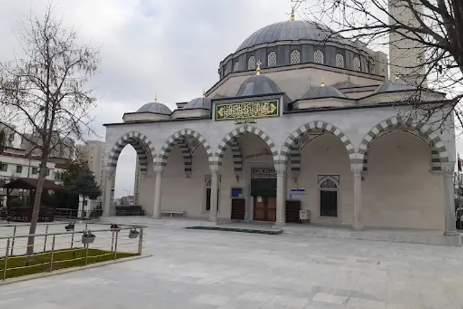 Bedir Cami kapak fotoğrafı