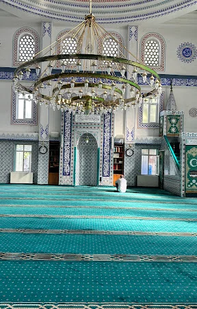 Güzelyurt Merkez Cami kapak fotoğrafı
