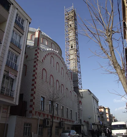 Hürriyet Cami kapak fotoğrafı
