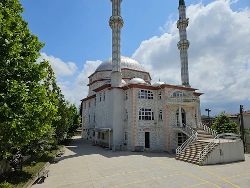 Hz. Ebubekir Cami kapak fotoğrafı