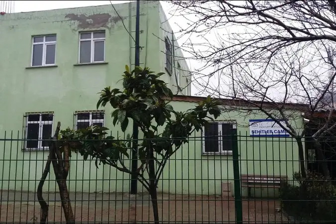 İstanbul Esenyurt Şehitler Cami kapak görseli