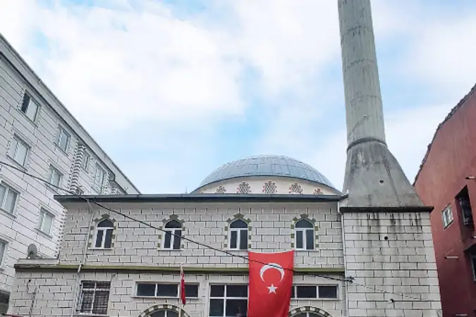 Üçevler Cami kapak fotoğrafı