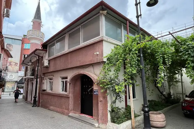 Bali Baba Cami kapak fotoğrafı