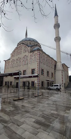 Göktürk Hz. Osman Cami kapak fotoğrafı