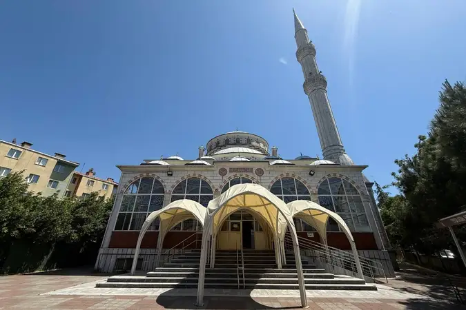 Mevlana Cami kapak fotoğrafı