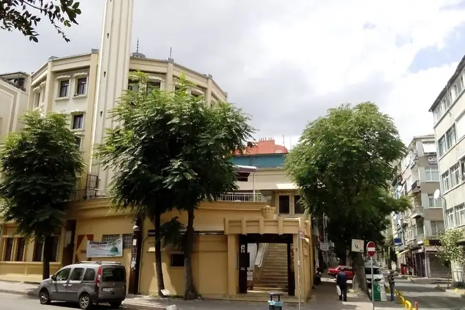 Akbaba Mehmet Efendi Cami kapak fotoğrafı