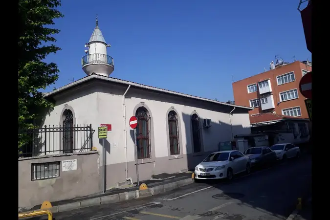 İstanbul Fatih Aydın Kethuda Cami (Kurşunlu Cami) kapak görseli