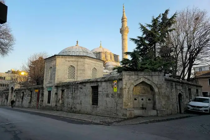 İstanbul Fatih Cerrah Mehmet Paşa Cami kapak görseli