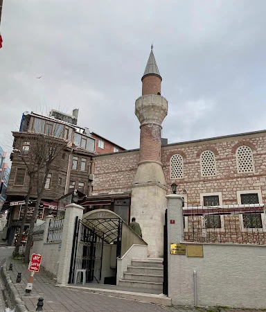 Dibekli Eminbey Cami kapak fotoğrafı