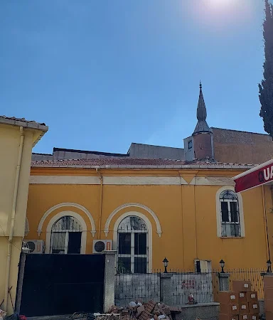 İstanbul Fatih Divanı Ali Cami kapak görseli