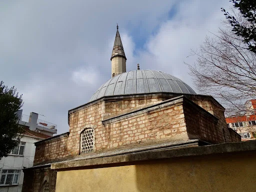 Dizdariye Cami kapak fotoğrafı