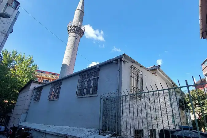 Hüseyin Ağa Cami kapak fotoğrafı