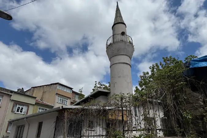 Kasap Demirhun Cami kapak fotoğrafı