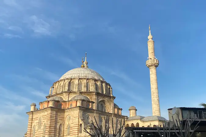 Laleli Cami kapak fotoğrafı