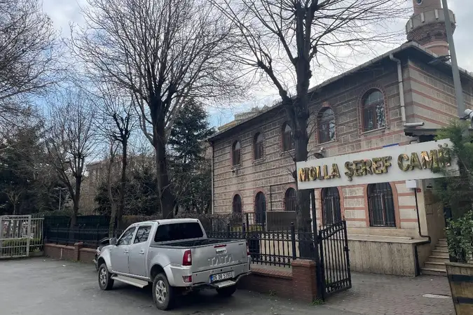 Molla Şeref Cami kapak fotoğrafı