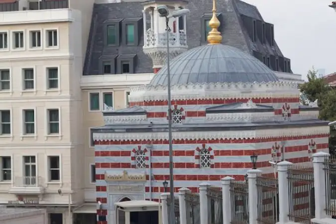 Nallı Mescid Cami kapak fotoğrafı