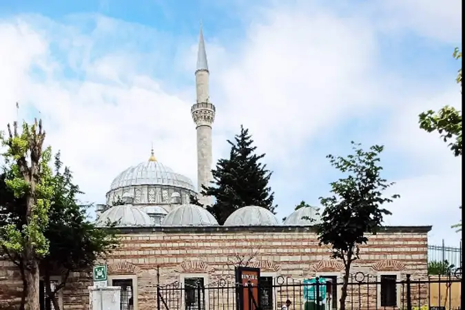Nişancı Mehmet Paşa Cami kapak fotoğrafı