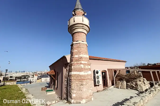Piri Mehmet Paşa Cami (Soğukkuyu Cami) kapak fotoğrafı