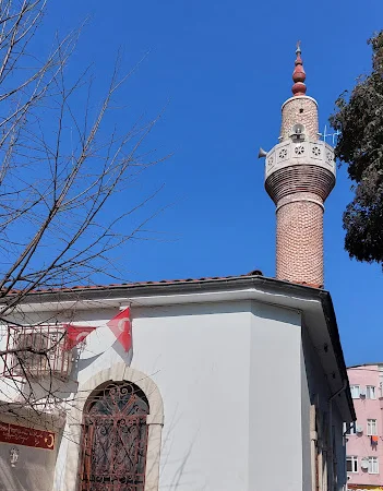 Tahta Minare Cami kapak fotoğrafı