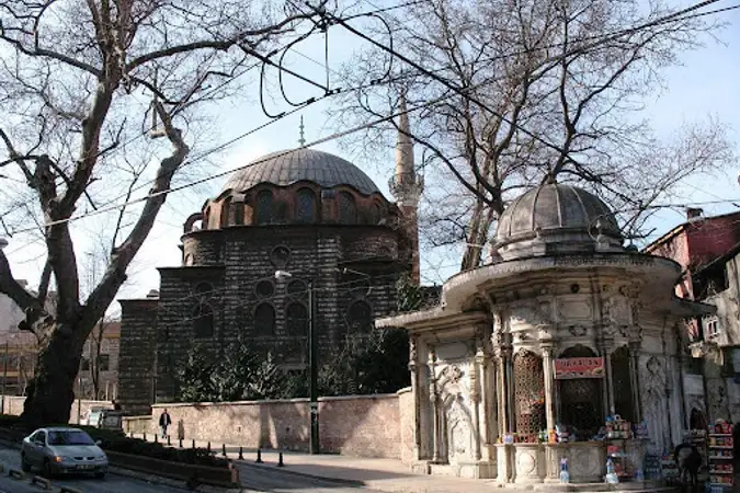 Zeynep Sultan Cami kapak fotoğrafı