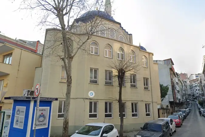 Kumluçiftlik Cami kapak fotoğrafı