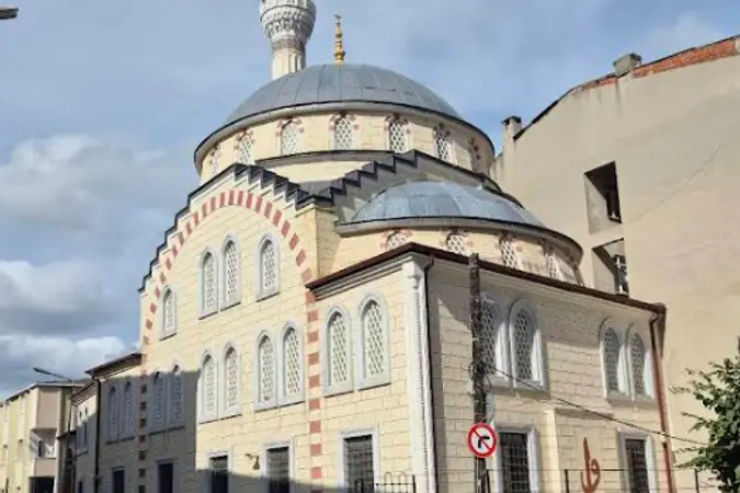 Paşa Çayırı Cami kapak fotoğrafı