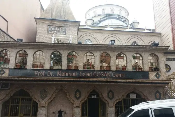 Profesör Mahmut Esat Coşan Cami kapak fotoğrafı