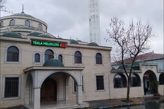 Seyrantepe Cami kapak fotoğrafı