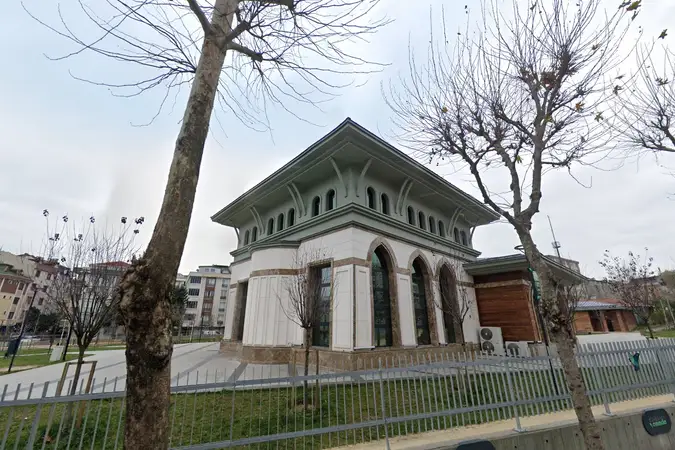 Abdullah İbn Mesud Cami kapak fotoğrafı