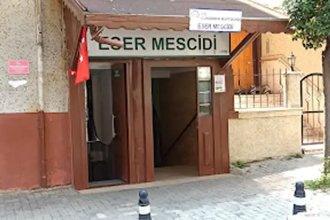 Eser Mescidi kapak fotoğrafı