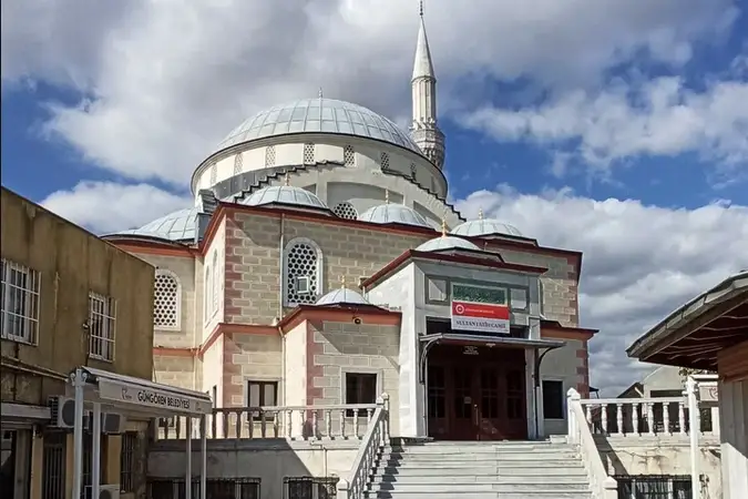 Sultan Fatih Cami kapak fotoğrafı