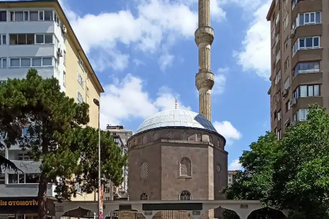 Çemenzar Cami kapak fotoğrafı